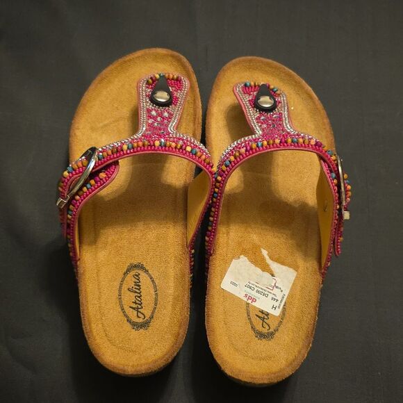 BRAND NEW ATALINA JEWEL EMBELLISHED FOOTBED THONG WOMENS SANDAL - Picture 7 of 16